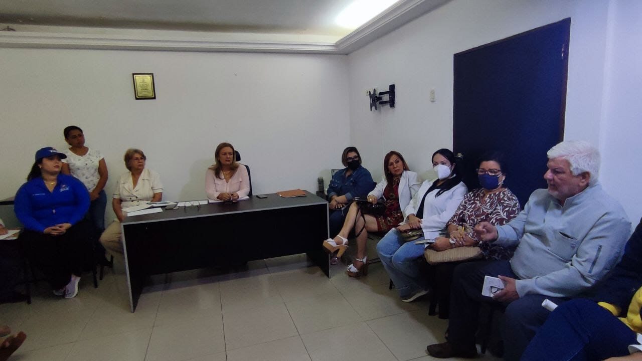 Tres niveles de Gobierno planifican estrategias para cumplir metas en salud