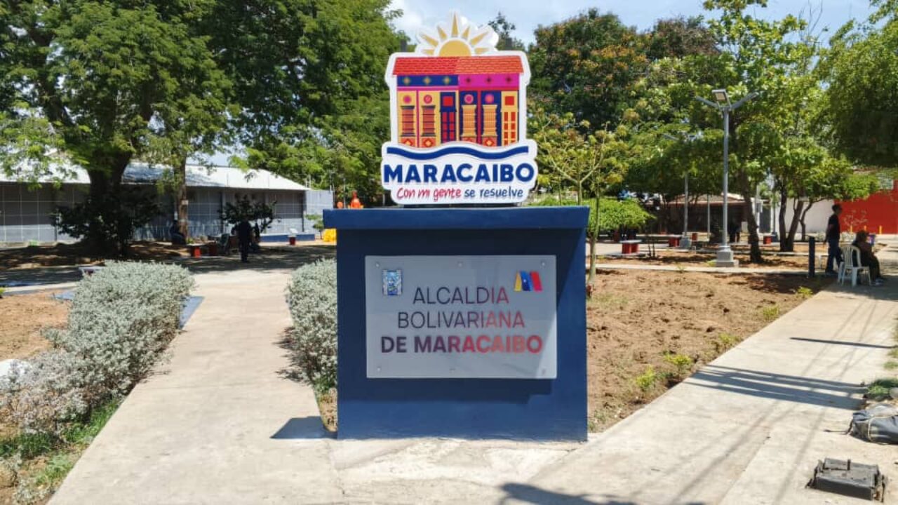 Alcaldía de Maracaibo recupera Plaza 18 de Octubre en parroquia Coquivacoa