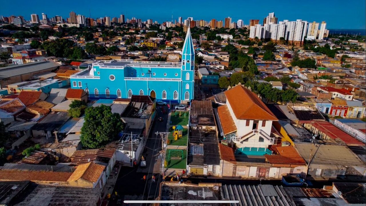 Plan Estadal de Asfaltado realza belleza del sector Santa Lucía con intervención de sus calles y avenidas
