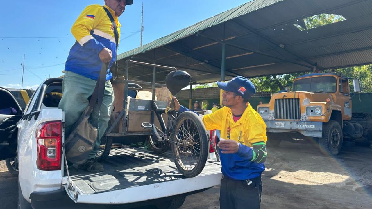 Plan Carretilla Cero! Imau ha incautado 40 carretillas usadas para botar basura en las calles