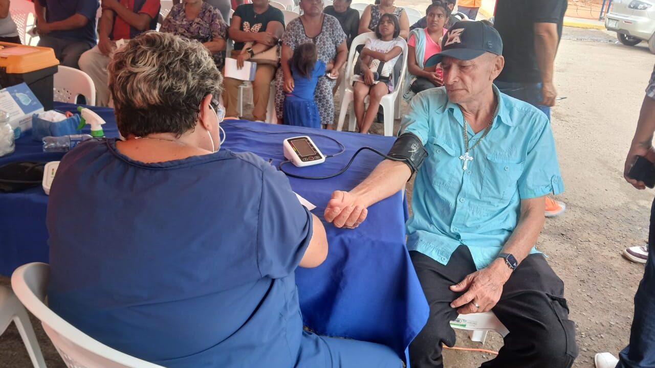 Giancarlo Di Martino impulsa el bienestar en el Casco Central con despliegue social