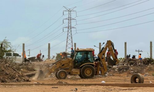 Inician trabajos de recuperación del Parque Metropolitano de la Salud y la dignificación de 51 familias yukpas