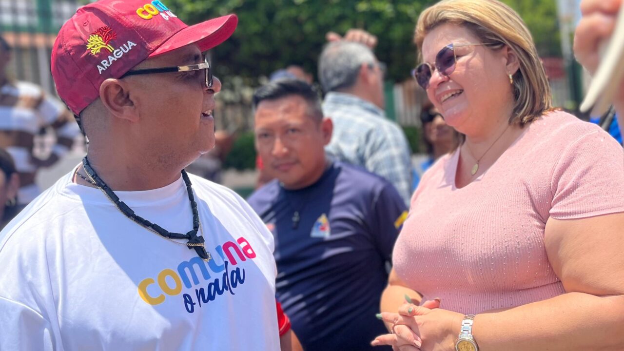Dessiree Fernández acompaña jornada comunal en la parroquia Chiquinquirá