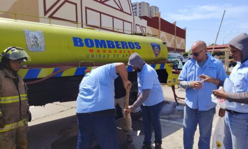 Respuesta articulada de 150 efectivos Sistema de Riesgos atendió explosión de transformador en el centro de la ciudad