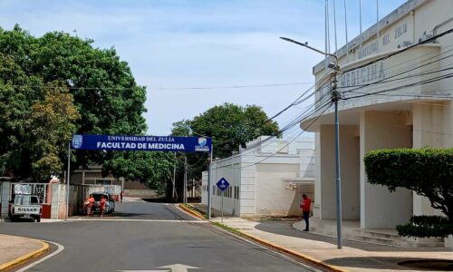Representando a la parroquia Chiquinquirá: Presidenta del Concejo Municipal Dessiree Fernández acompañó al gobernador Luis Caldera en la entrega de vías rehabilitadas en la Facultad de Medicina de LUZ