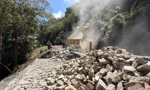 Con 75% de avance recuperan vialidad en kilómetro 29 de El Junquito