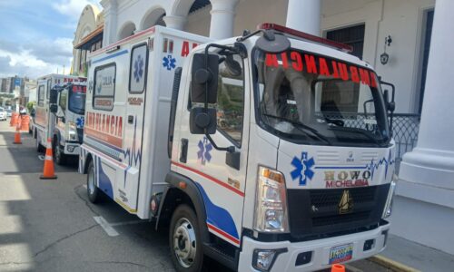 Zulia fortalece su red de emergencias: Gobernador Luis Caldera eleva a 45 la flota de ambulancias en la región