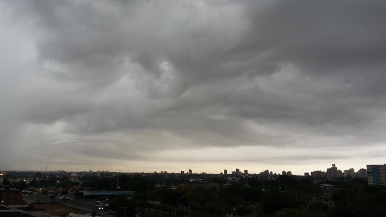 INAMEH reporta lluvias dispersas en 10 regiones: Nubosidad parcial predomina en el país