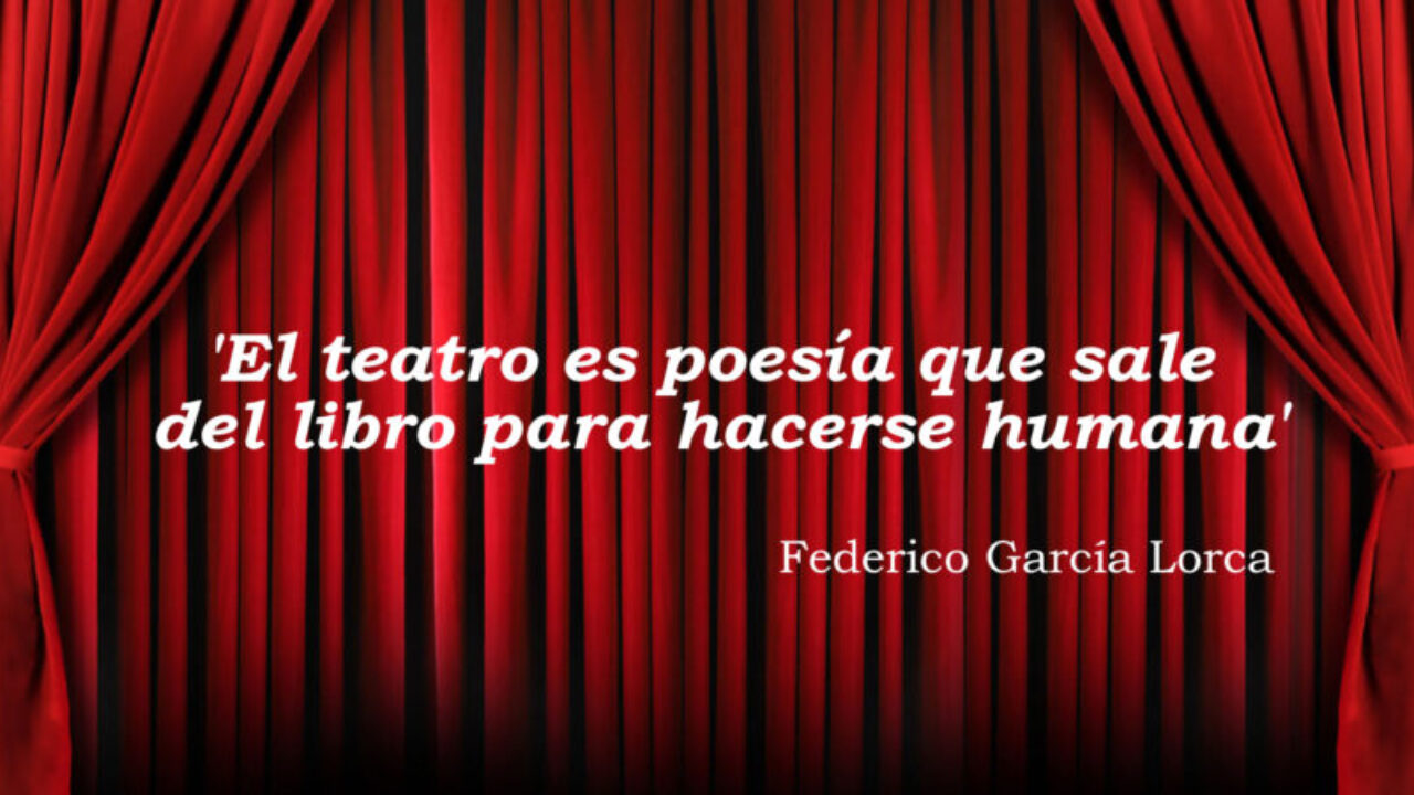 B3CAKB Red draped theater stage curtains with light and shadows. Image shot 2008. Exact date unknown.