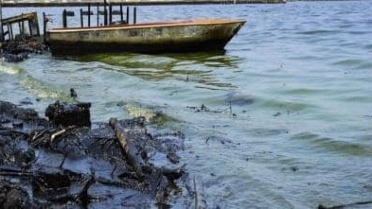 Falta de mantenimiento en el Lago de Maracaibo limita navegación de tanqueros petroleros