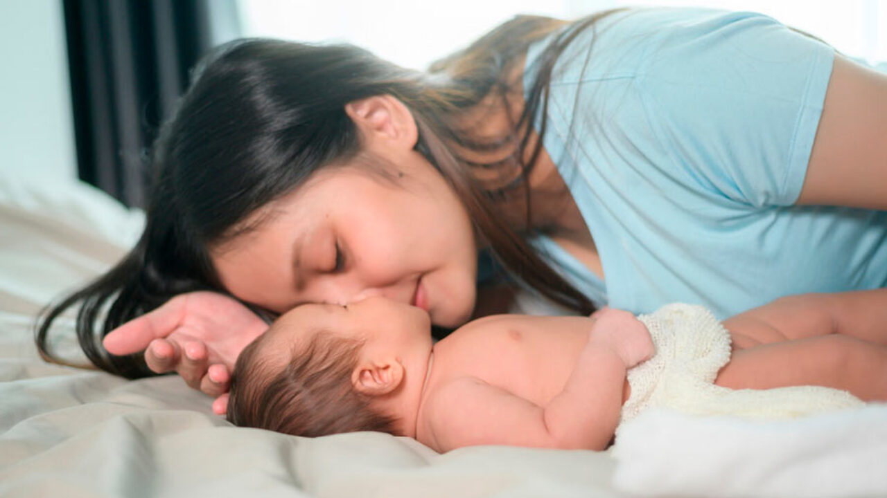 Descubren cómo afecta al bebé lo que escucha durante el embarazo