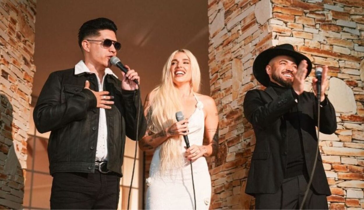 Chyno, Nacho y Elena Rose le cantan al arraigo en el videoclip de «D’Lejitos»