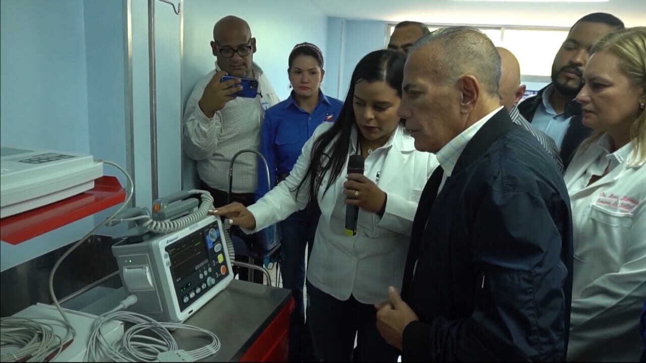 Gobernador Rosales inauguró emergencia de adultos, pediátrica y servicios del Hospital de Cabimas