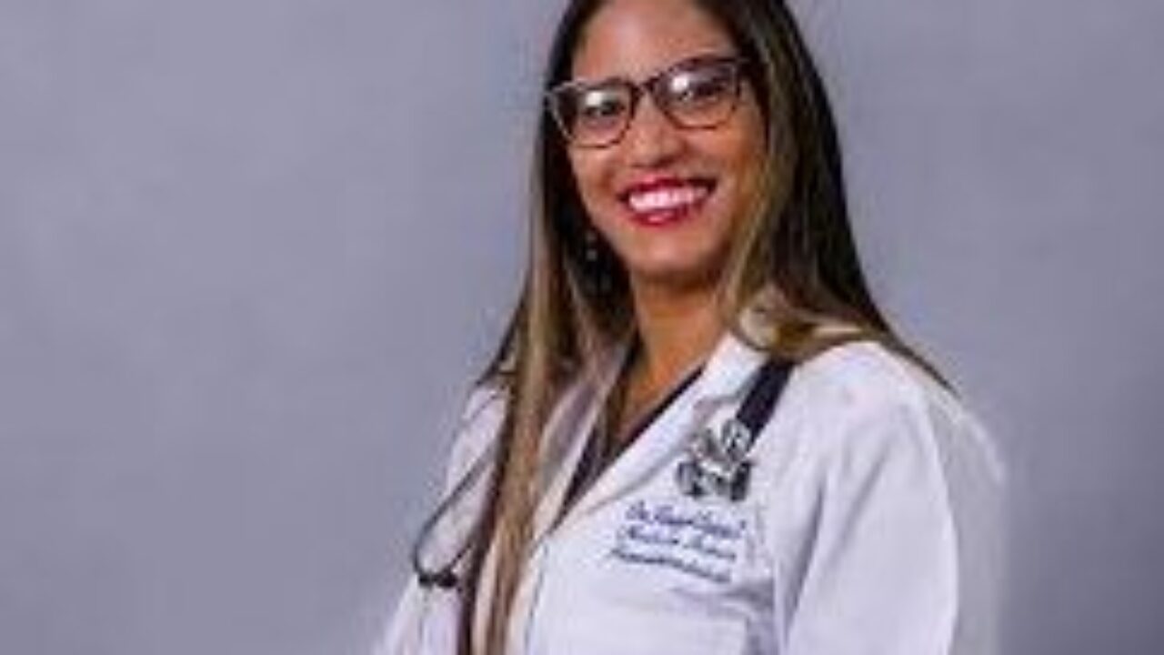 Dra. Florangel Salazar brinda el programa de “Salud y bienestar” a través de sus talleres