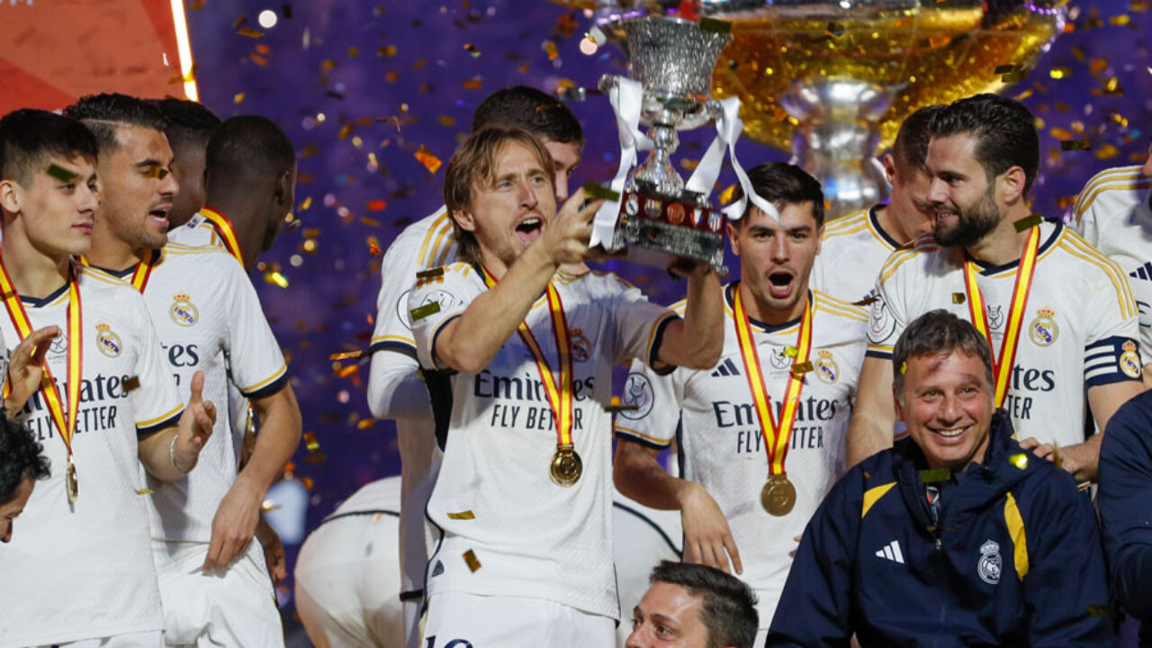 El Real Madrid celebra su decimotercera Supercopa