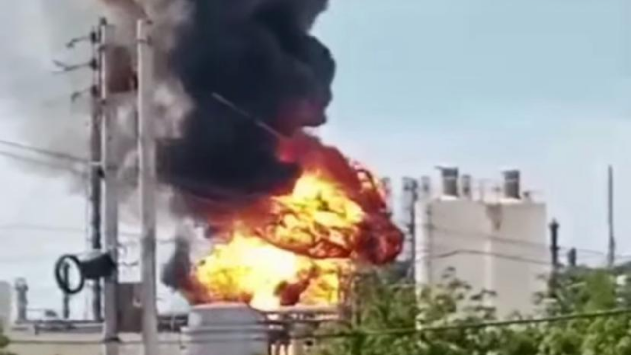 Reportan deflagración en la Refinería Cardón en el estado Falcón