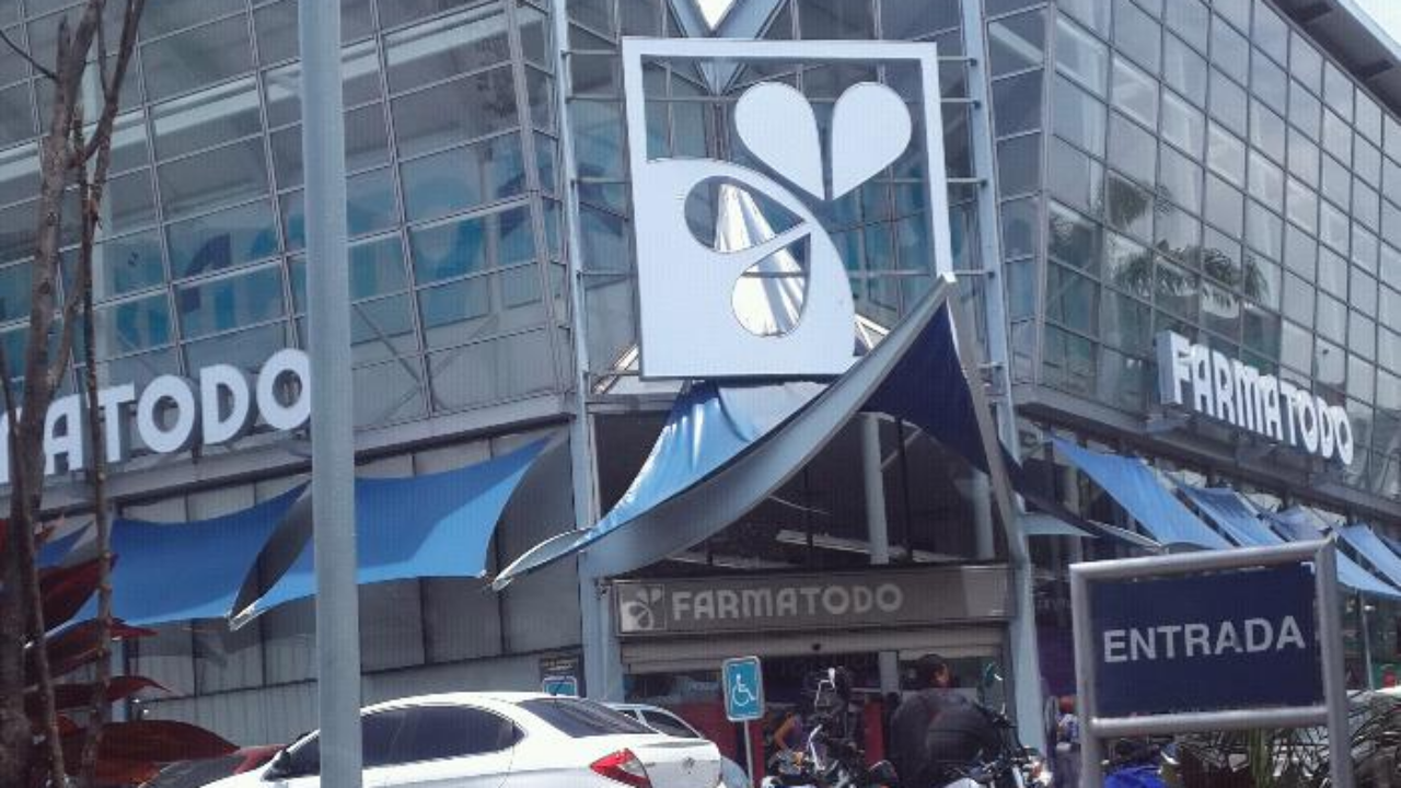 Farmatodo responde tras agresión contra empleado en la sucursal de Las Mercedes en Caracas