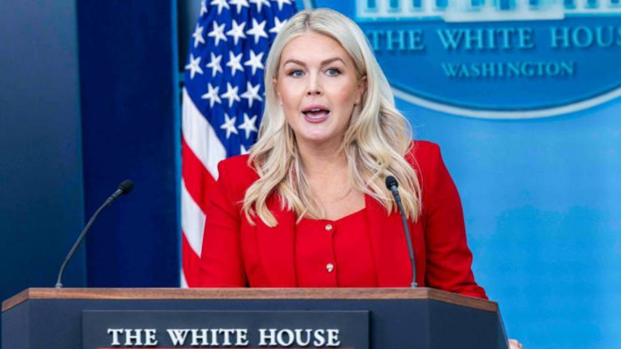 Donald Trump confirmó: Karoline Leavitt dejará la secretaria de prensa de la Casa Blanca a finales de agosto