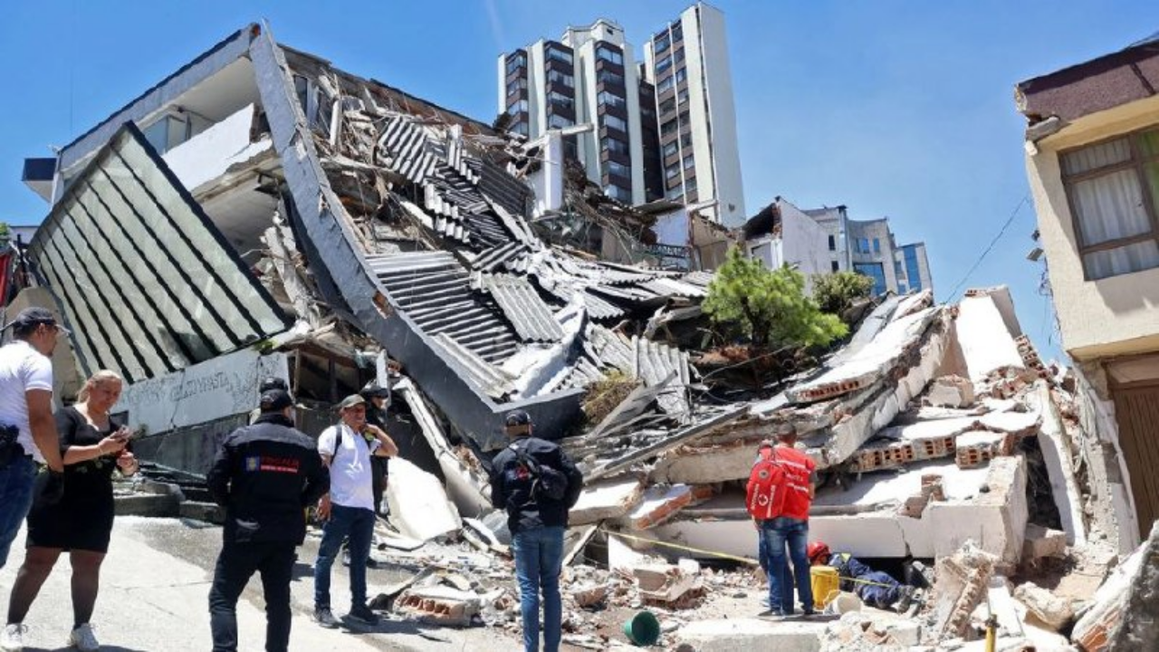 Tragedia sísmica en Colombia: cifra de fallecidos asciende a 273 y buscan a 377 desaparecidos
