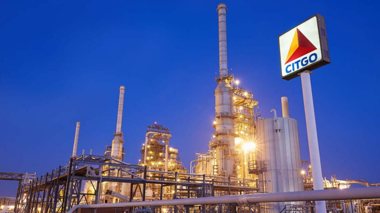 Citgo y 14 nuevas refinadoras lideran repunte histórico de exportaciones petroleras hacia EE. UU.