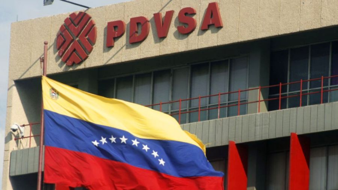 Soberanía energética: PDVSA blinda la refinación y suspende la importación de combustibles