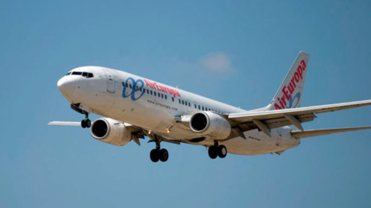 Cambio de aeropuerto programado: Air Europa desvía sus vuelos a Valencia tras el cierre temporal de Maiquetía