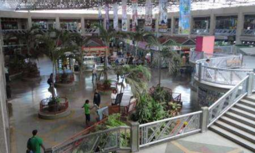 Centros comerciales aplicaran restricciones de climatización por ahorro energético en Caracas