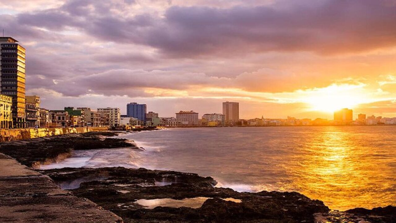 Golpe definitivo al turismo: Cadenas hoteleras españolas Iberostar y Barceló abandonan Cuba tras sanciones de EE. UU.