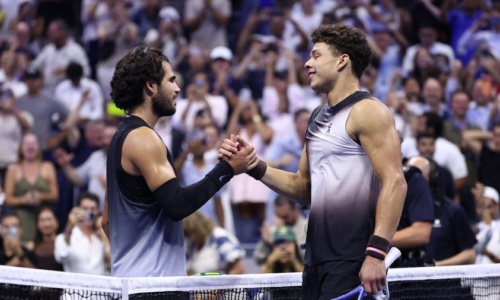 Ben Shelton destrona a Carlos Alcaraz en un épico e histórico duelo de madrugada en el US Open