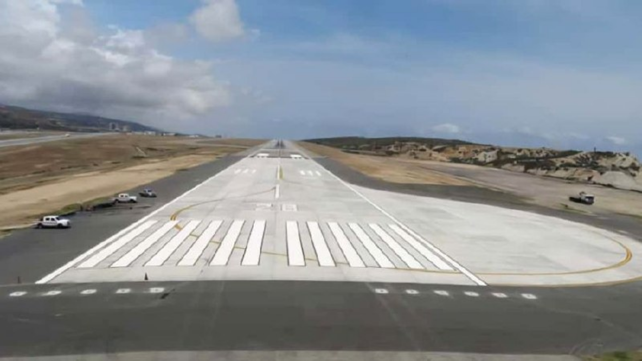 Pista principal del Aeropuerto de Maiquetía vuelve a estar operativa tras reparaciones por el sismo