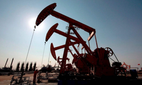 El petróleo alcanza su precio más alto en meses por tensiones geopolíticas