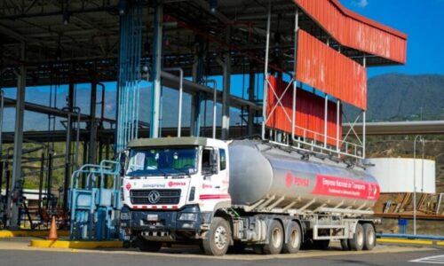 Normalizado el suministro de combustible en La Guaira tras labores de inspección
