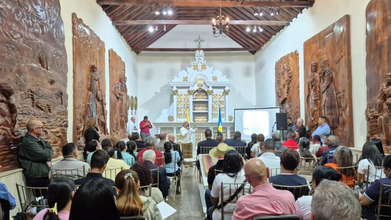El Panteón del Estado Zulia honra el legado de Udón Pérez en el centenario de su inmortalidad