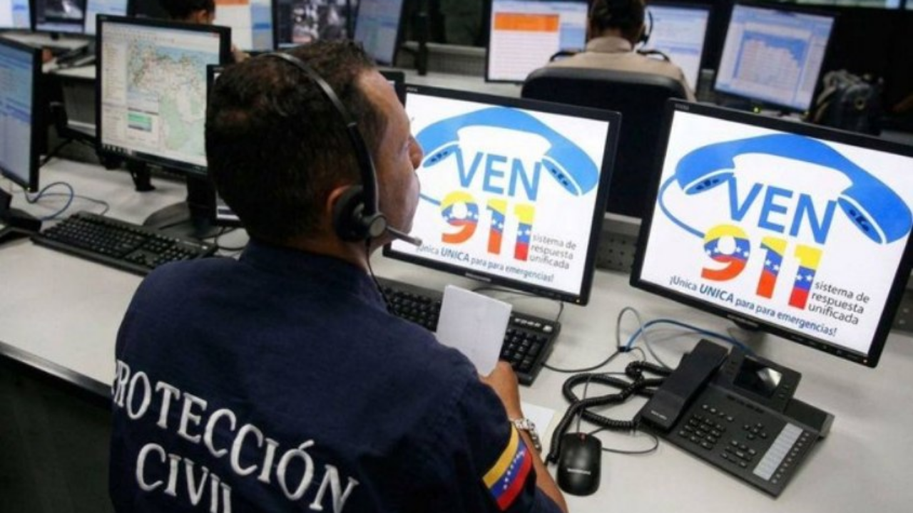 Habilitan las líneas 0800-CARACAS y Ven 911 para canalizar reportes de emergencias por lluvias