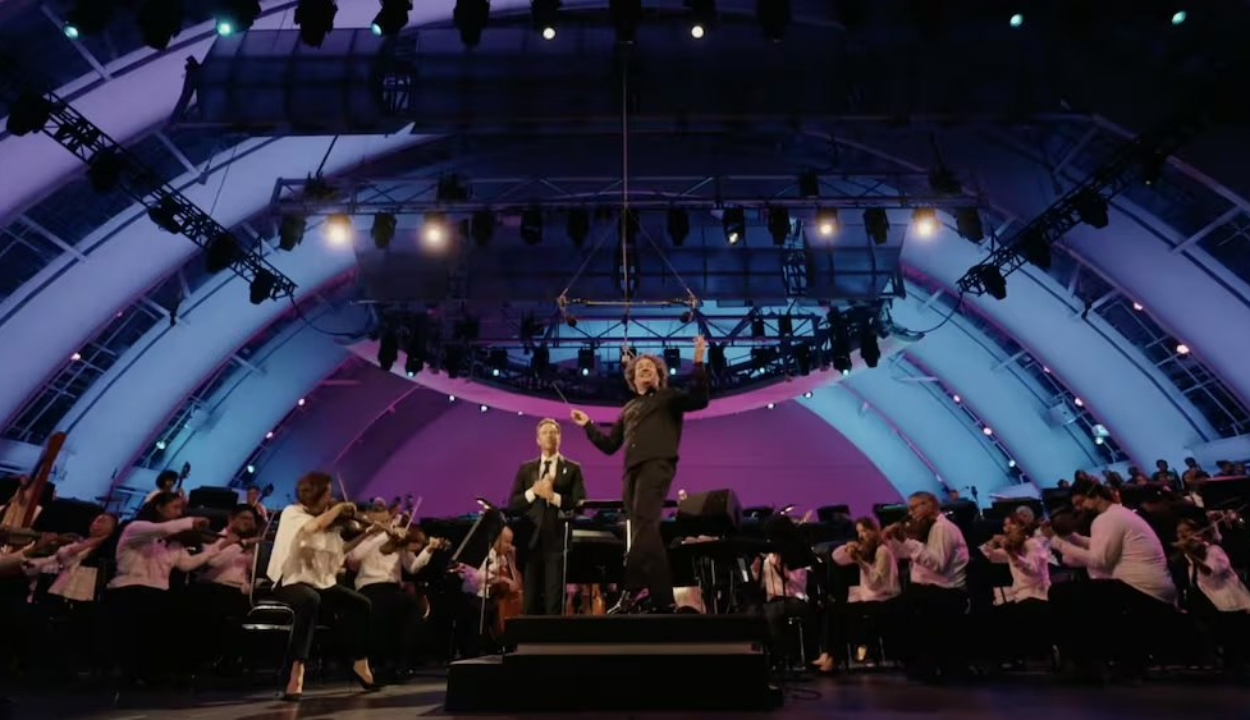 Gustavo Dudamel conmovió en su concierto de despedida de la Filarmónica de Los Ángeles dedicado a Venezuela