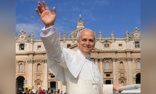 El papa León XIV cumple 71 años inmerso en su agenda habitual de trabajo en el Vaticano