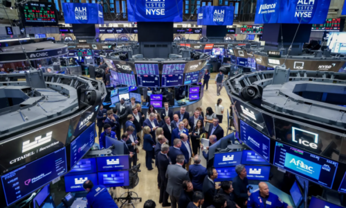 Wall Street se desploma arrastrado por el sector tecnológico tras el llamado a frenar la IA