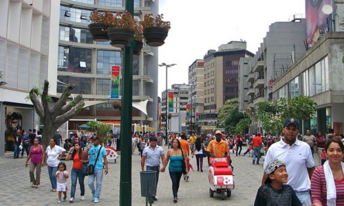 Según Bloomberg: El riesgo país de Venezuela se reduce a la mitad durante 2026 tras giros políticos y petroleros