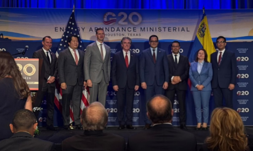 Venezuela y Heeney Capital firman alianza estratégica para la extracción de oro en El Callao