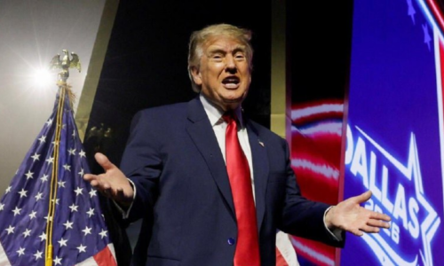 El Presidente Donald Trump revocó el acceso a la Casa Blanca a  CNN, MS NOW y Politico