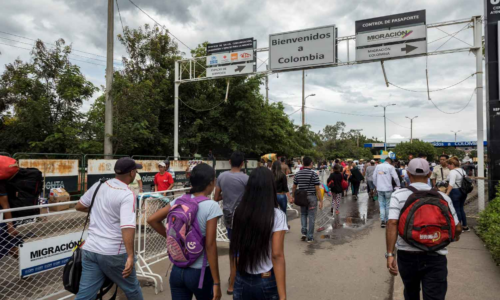Cuatro opciones legales para que los venezolanos puedan regularizar su residencia en Colombia