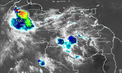 Inameh advierte sobre lluvias intensas y descargas eléctricas por el paso de la onda tropical número 50