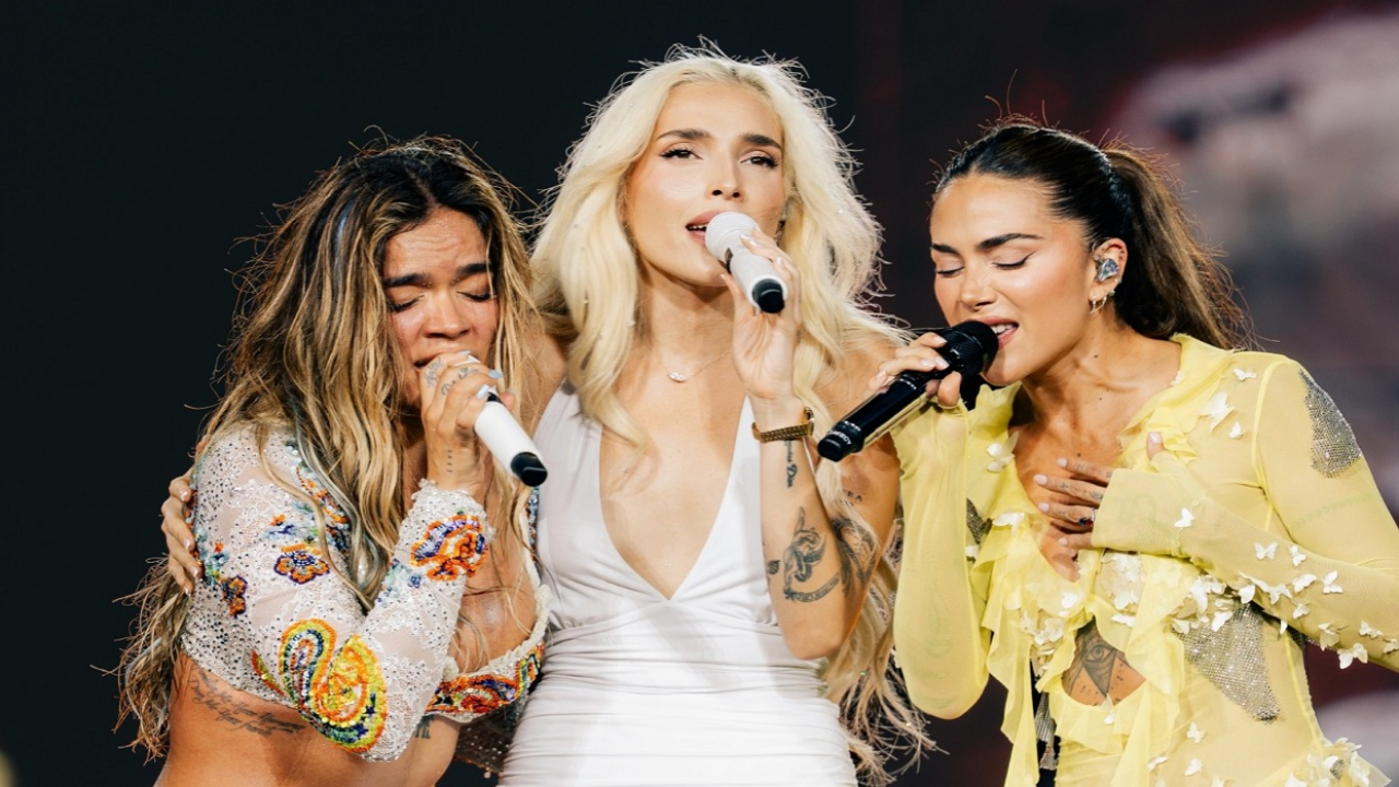 Karol G hace historia en Miami al reunir en escenario a Greeicy y Elena Rose