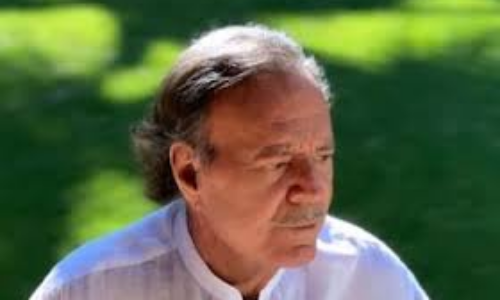 «Mi cariño sigue intacto»: Julio Iglesias se solidariza con el pueblo venezolano tras el devastador «doblete sísmico»