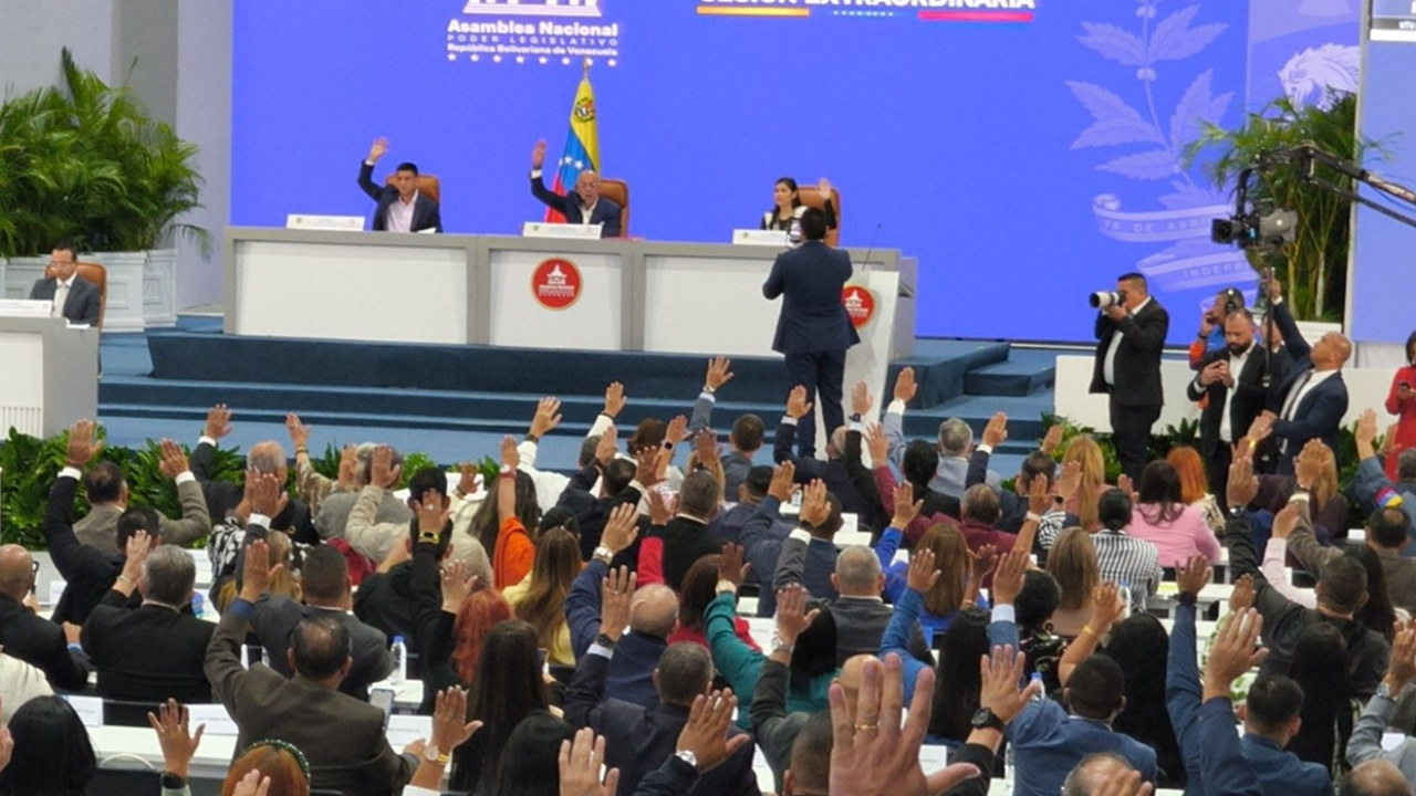 Parlamento aprueba acuerdo de respaldo al convenio energético entre Venezuela y EE. UU.