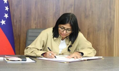 Ejecutivo promulga nuevo Reglamento de la Ley de Hidrocarburos para potenciar la industria