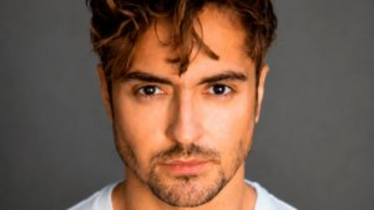 Alec Whaite: El perfil que redefine el alcance del actor venezolano en Europa