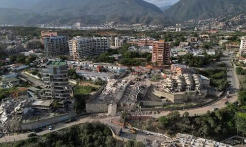 La Guaira: Entre la esperanza del rescate y la sombra de una crisis prolongada