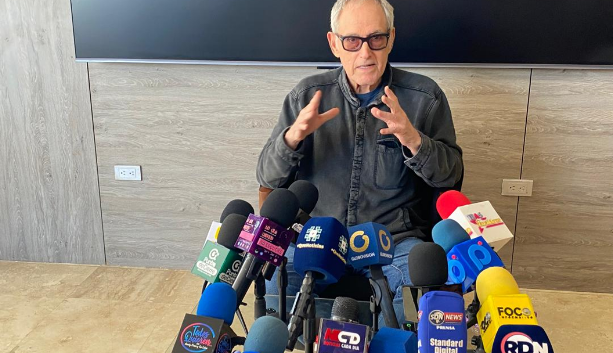 A pocas horas de subir al escenario: Yordano afinó detalles de su concierto en Maracaibo en encuentro con los medios
