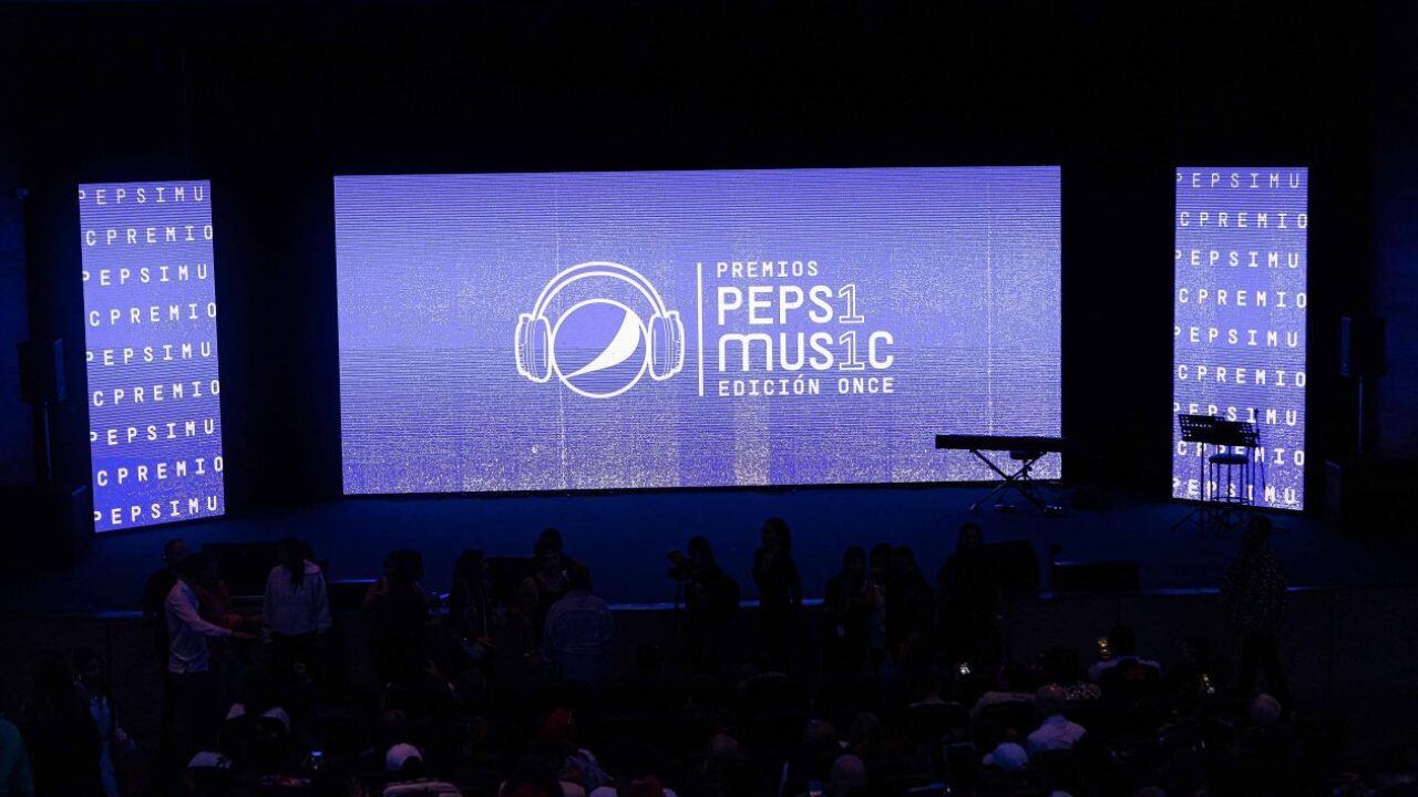 Polar sorprende a todos con una gala íntima y llena de emociones en los Premios Pepsi Music 2023